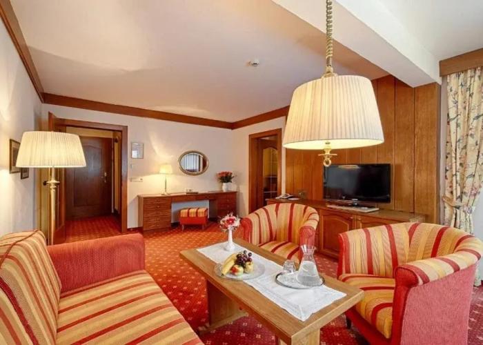 Thermenwelt Hotel Pulverer
