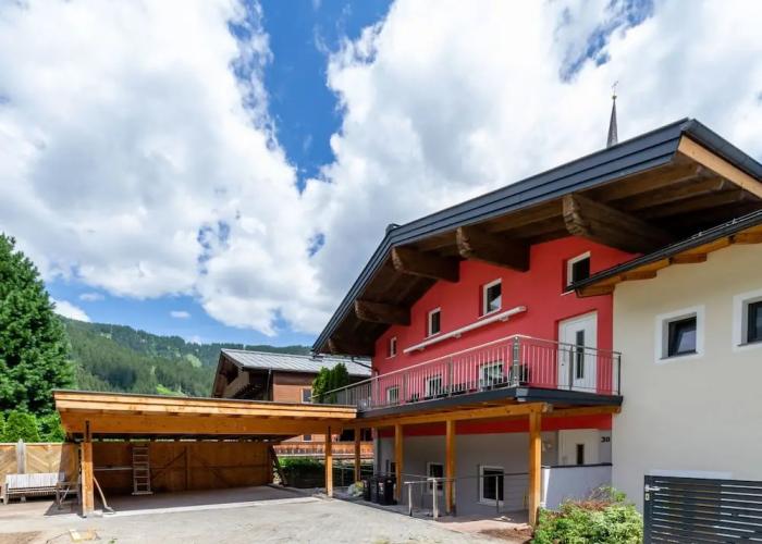 Luxurious Holiday Home in Krimml With Sauna