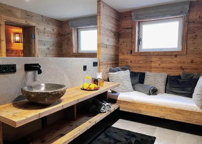 Kaiserlodge für 8 mit Sauna & Whirlpool