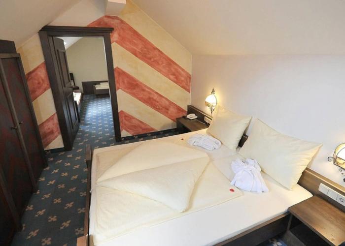Schlosshotel Rosenegg