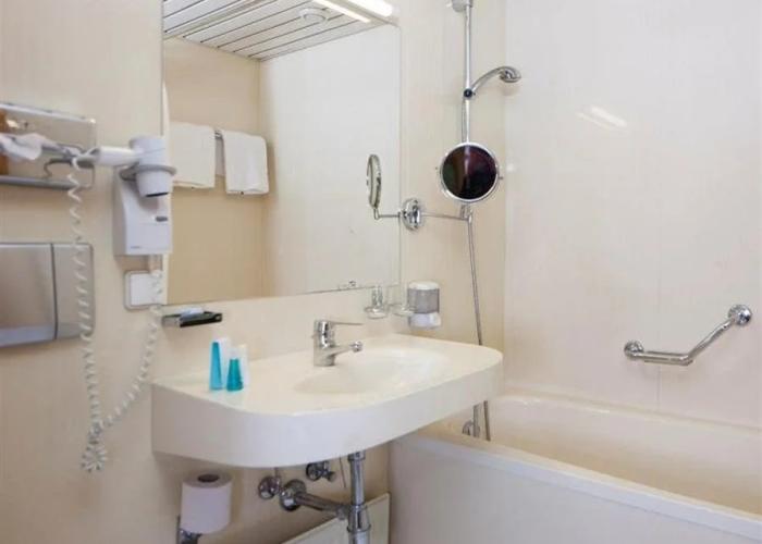 ADEA Lifestyle Suites
