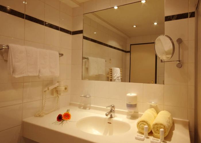 MANNI The Hotel