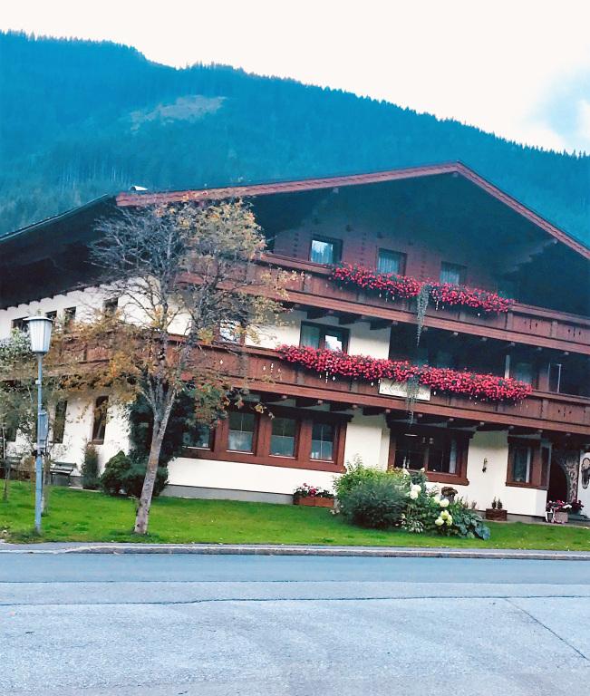 Hotel-Pension Auszeit Filzmoos
