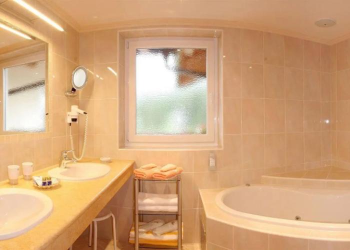 Alpenhotel Karwendel - Adults Only