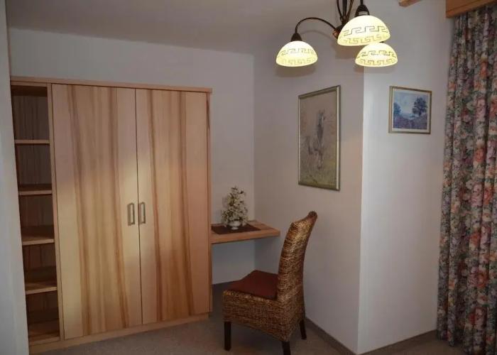 Guesthouse Ostbacher-Stern
