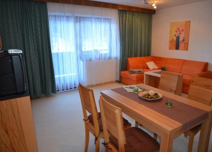 Guesthouse Ostbacher-Stern