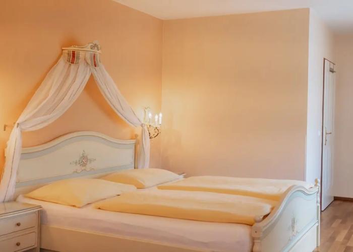 Schlossl Hotel Kindl