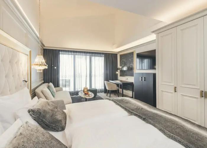 Schlosshotel Ischgl