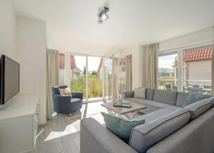 Villa, two Bathrooms and a Washing Machine, Near Ostend