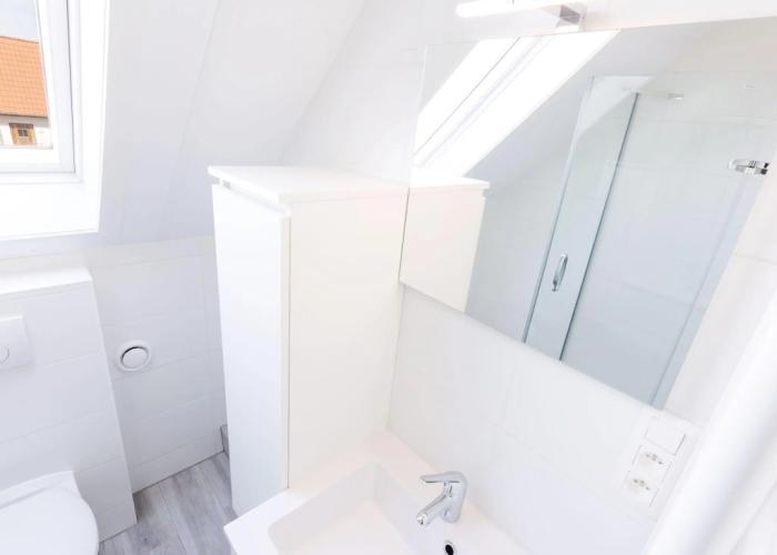 Comfy Holiday Home, Beach Within Walking Distance