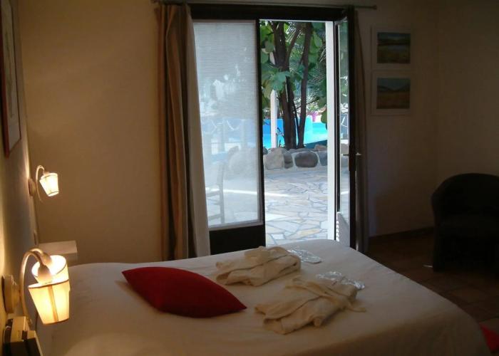 Tropical Hotel