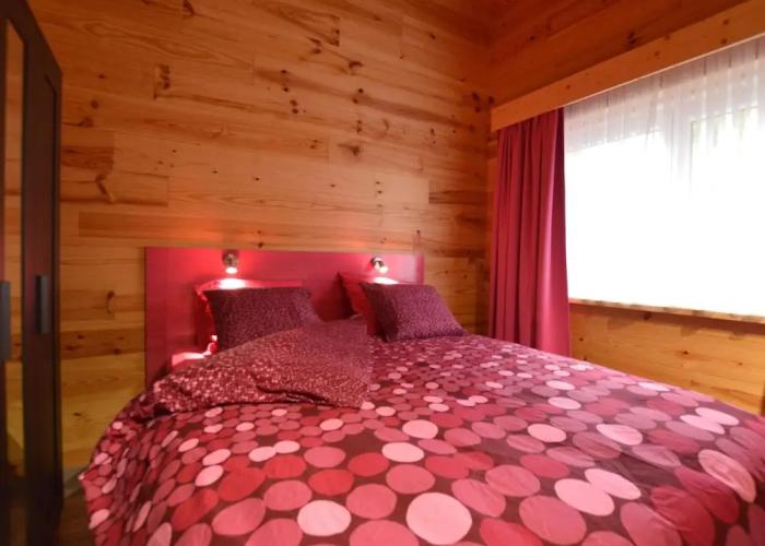 Cozy Chalet in Ardennes near Ourthe River & City of Durbuy