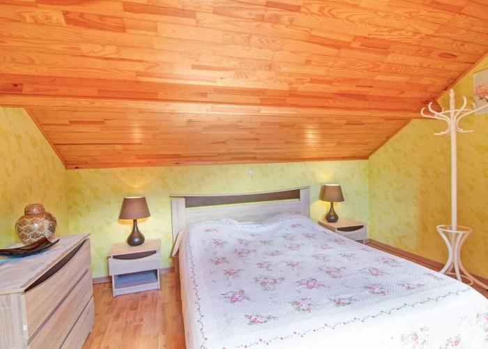 Apartment in Erezee With Private Terrace