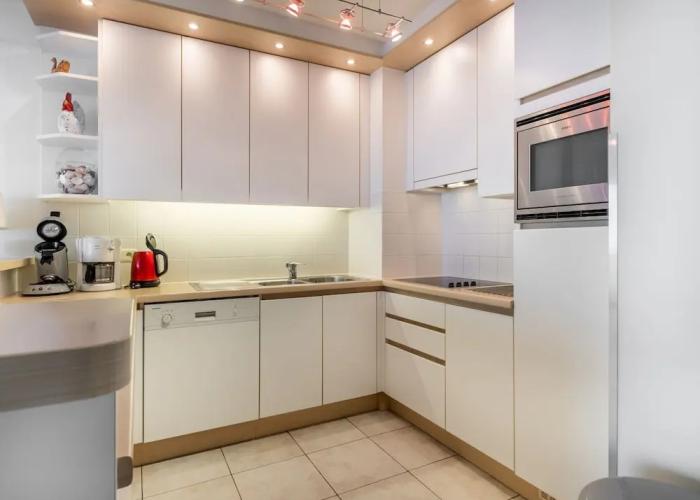 Les Petrels Apartment in Koksijde With Balcony