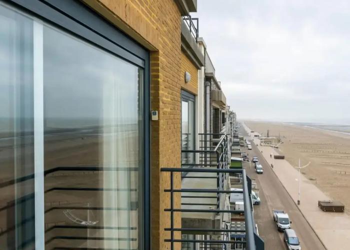 Les Petrels 601 With sea View in Koksijde