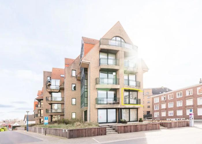 Delphine Cd103 With Beautiful sea Views