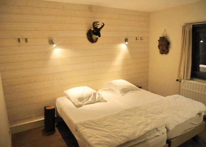 Lovely Holiday Home in Marche-en-Famenne with Hot Tub