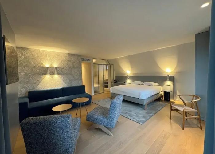 Hotel Iris