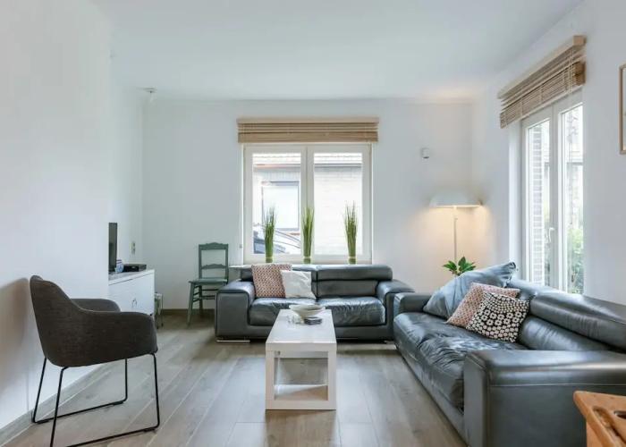 Holiday Home in Quiet Neighbourhood in De Panne
