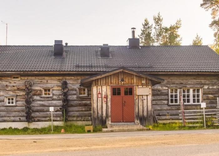 Kuukkeli Apartments Hirvas