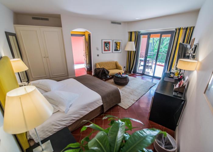 Hotel Spa & Restaurant Cantemerle