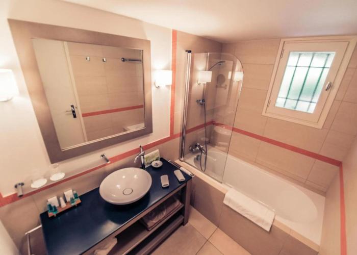 Hotel Spa & Restaurant Cantemerle