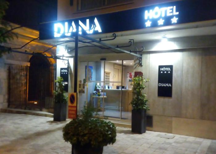 Hotel Diana