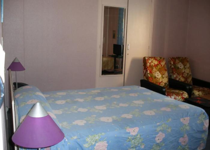 Hotel Modern