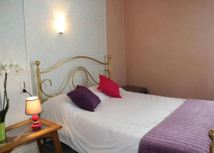 Enzo Hotels Contrexéville