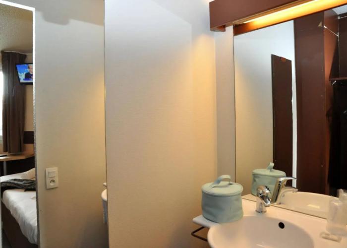 B Hotel Caen Mondeville