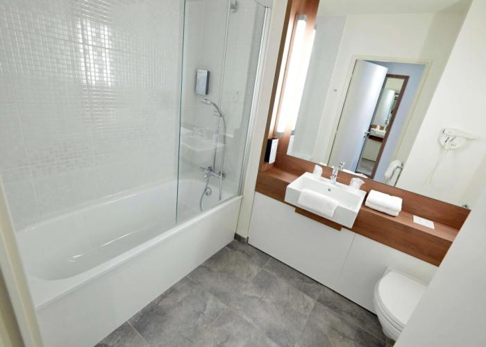 Hotel Campanile Nantes Ouest - Saint Herblain