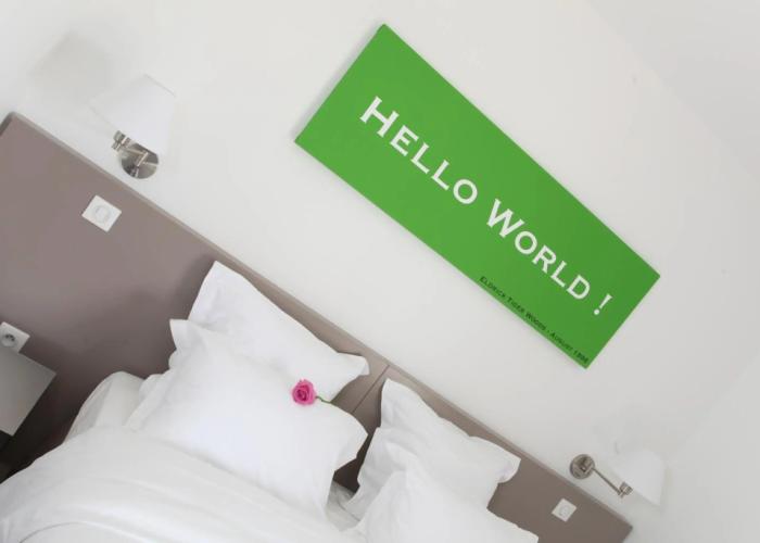 Hotel 202