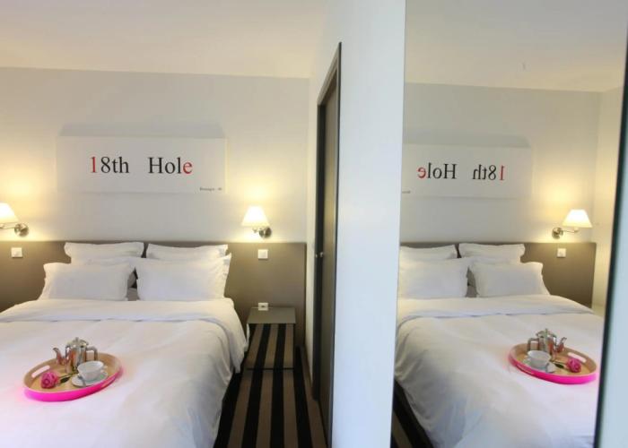 Hotel 202