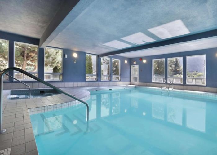 Super 8 by Wyndham West Kelowna BC