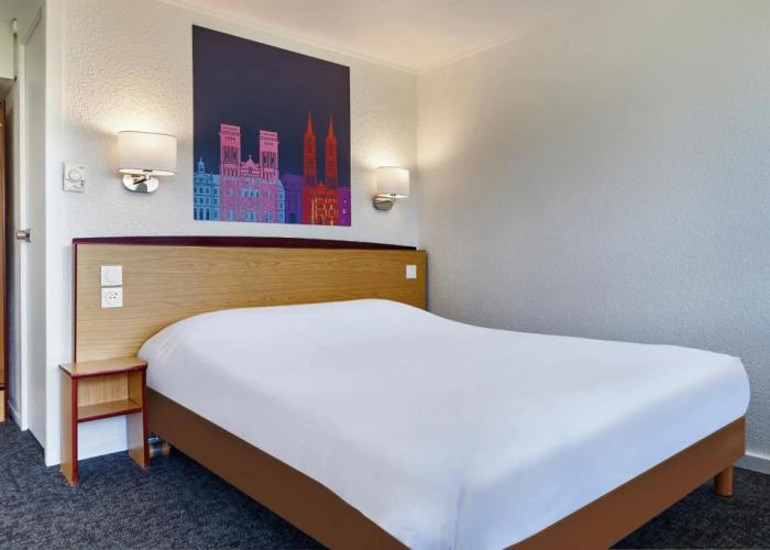 Kyriad Tarbes - Bastillac