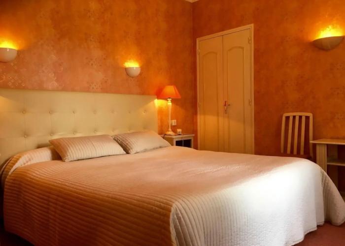 Hotel Henri IV