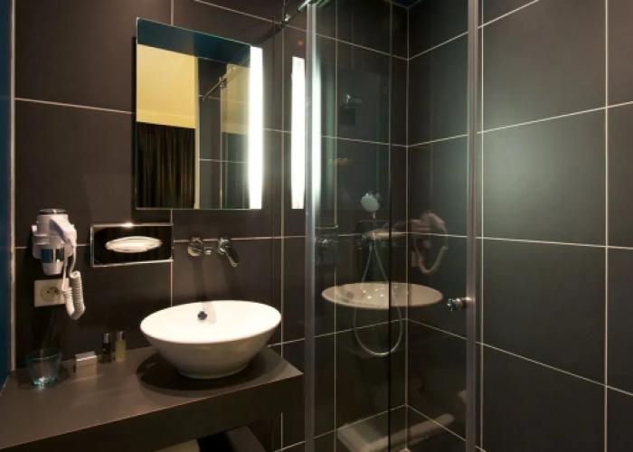 Le NexHotel