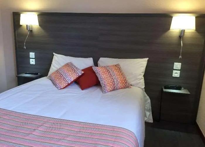 Hotel de l'Avenue, Hotel
