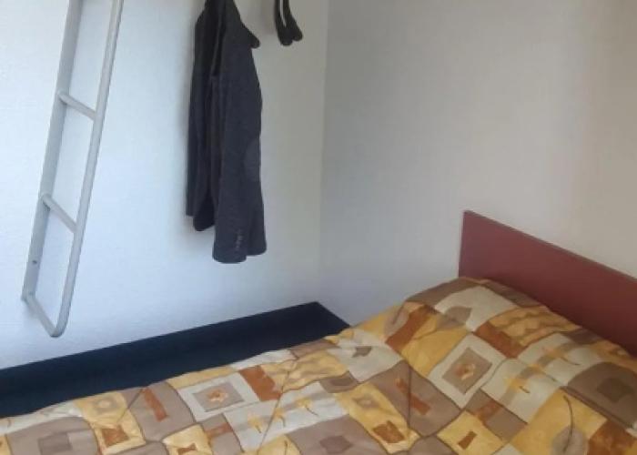 Hotel Thania