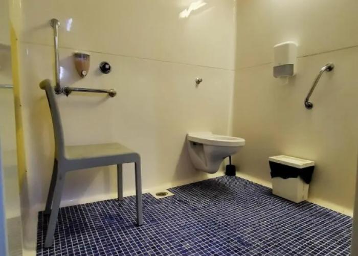 Hotel Thania