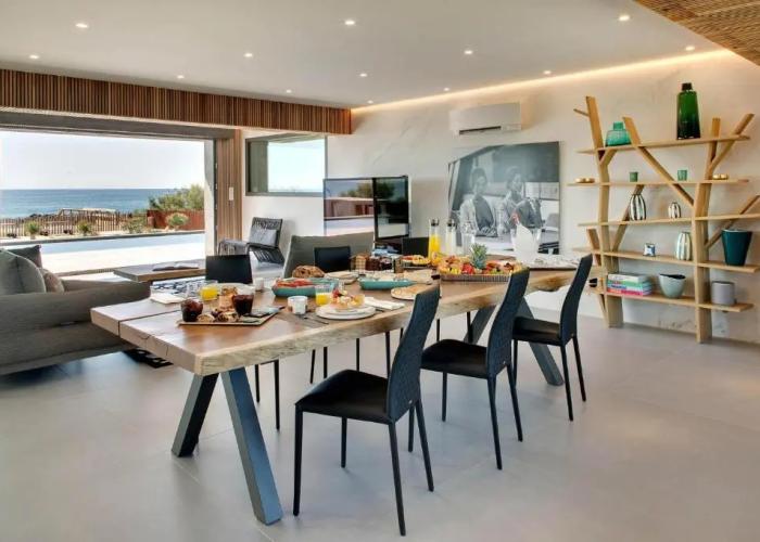 La Villa Miramar