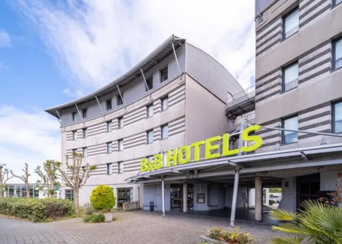 B&B HOTEL Calais Terminal Cité de l'Europe 3 étoiles