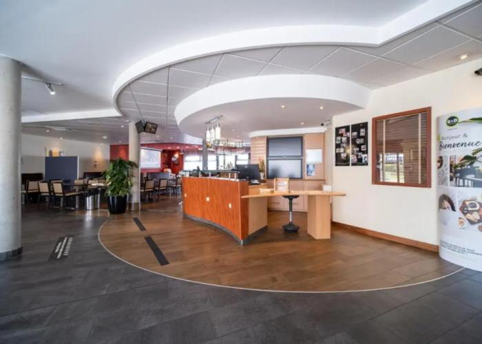 B&B HOTEL Calais Terminal Cité de l'Europe 4 étoiles