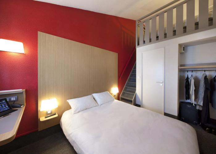 B&B HOTEL Calais Coquelles Tunnel sous la Manche