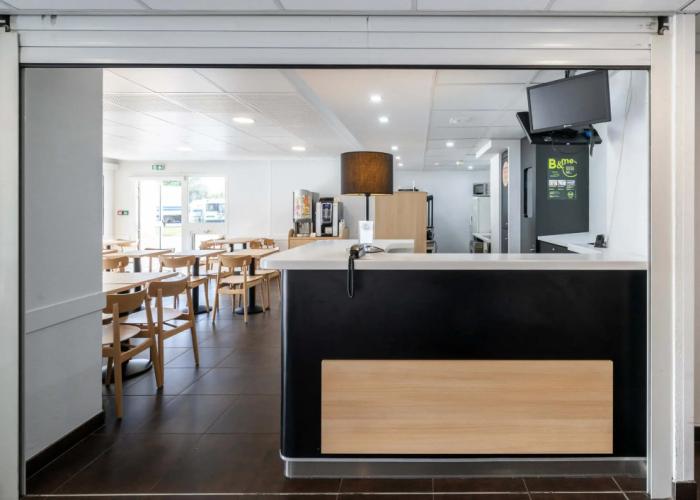 B&B Hotel Calais Terminal Cité Europe 2 étoiles
