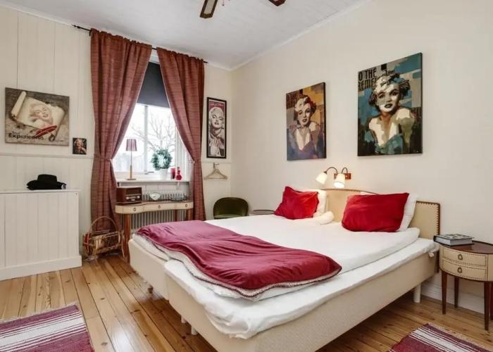 Hagbackens Gård Bed & Breakfast