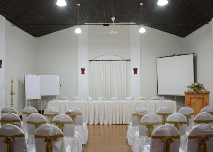 Bandarawela Hotel