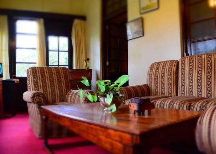 Bandarawela Hotel