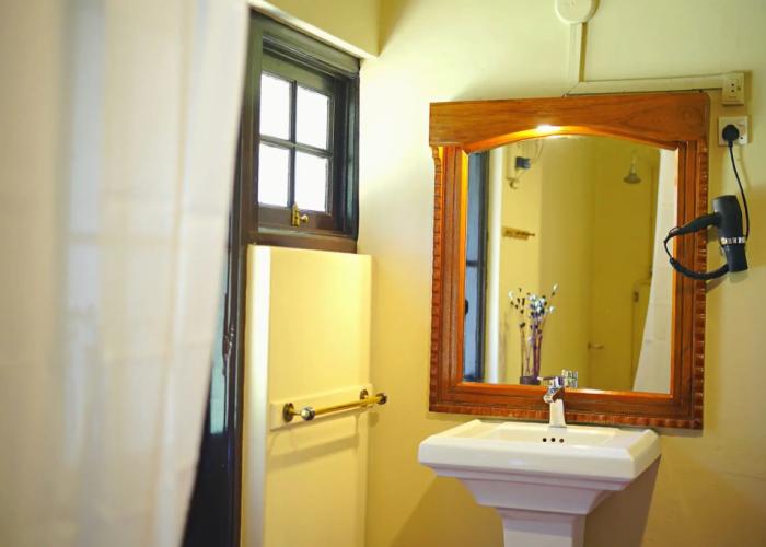 Bandarawela Hotel