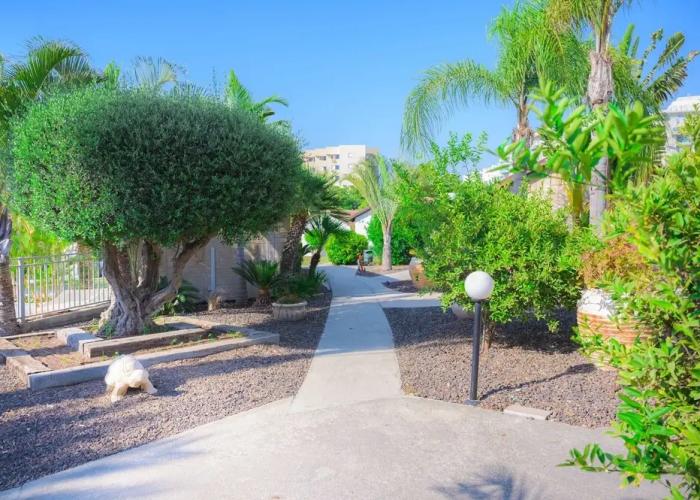Agamim Hotel
